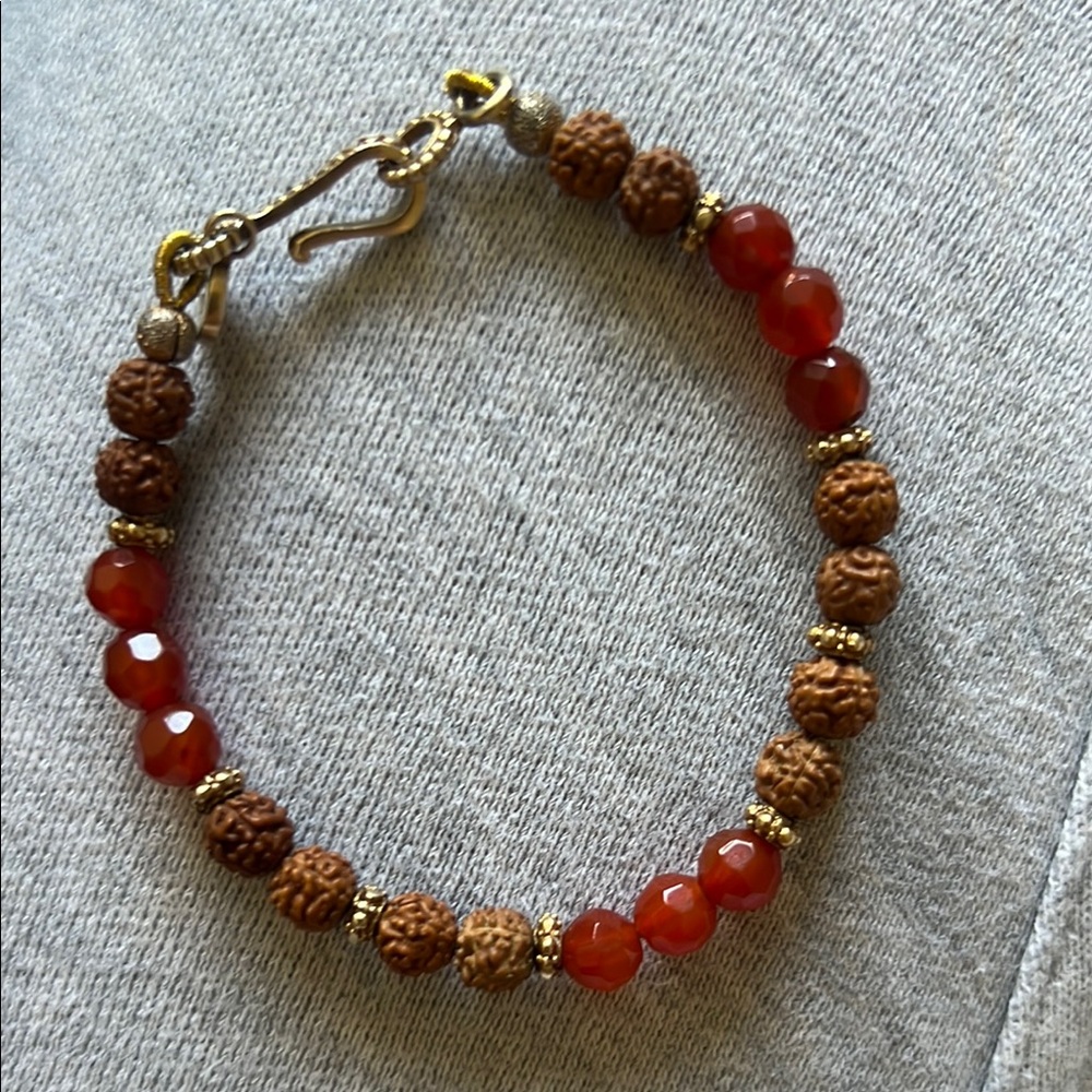 Elegant Rudraksha Shivaloka bracelet
